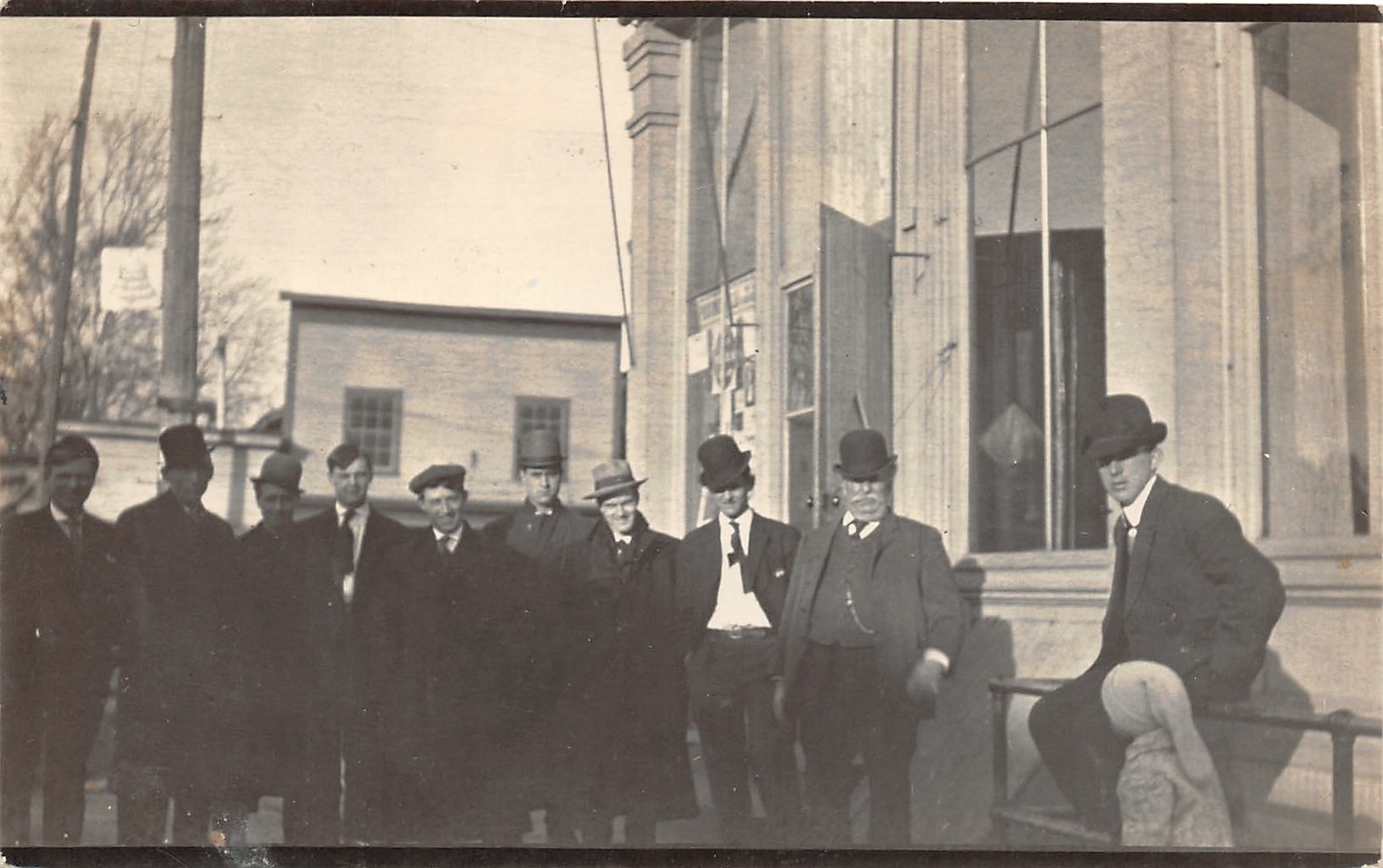 G59/ Grand Ledge Michigan RPPC Postcard Main Street Business Men