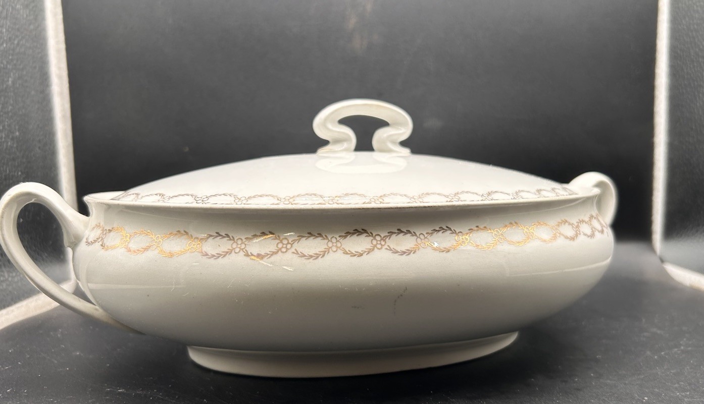 Steubenville China Co White & Gold Tureen w/ Lid & Handles 1 qt 1880s