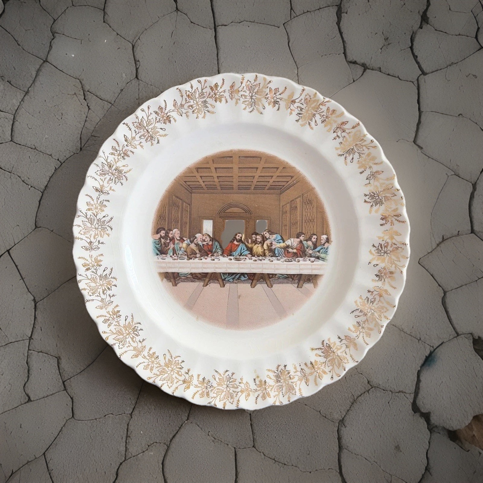 Homer Laughlin Lord’s Supper Plate First Edition 23K Gold Religious Decor