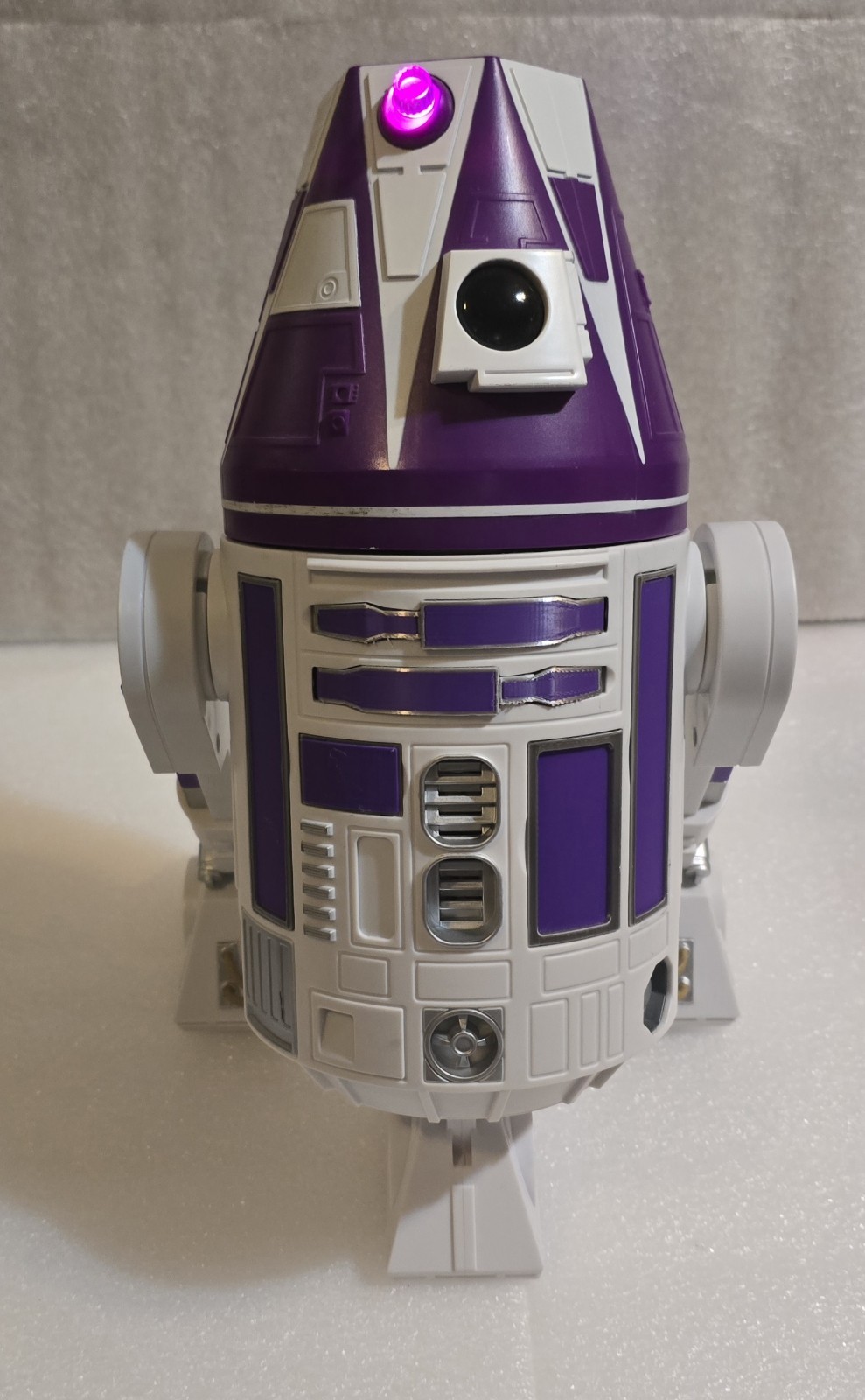 Star Wars Galaxy\'s Edge Disney Parks R2 Astromech w/Custom Blaster & Body Panels