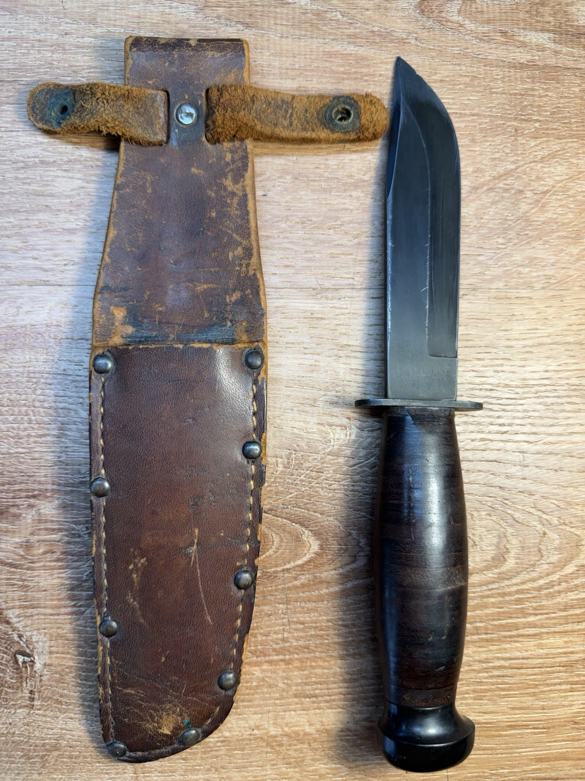 Camillus 1st Design WWII U.S. Navy Mark 2 Utility Knife (USN MK2), Read