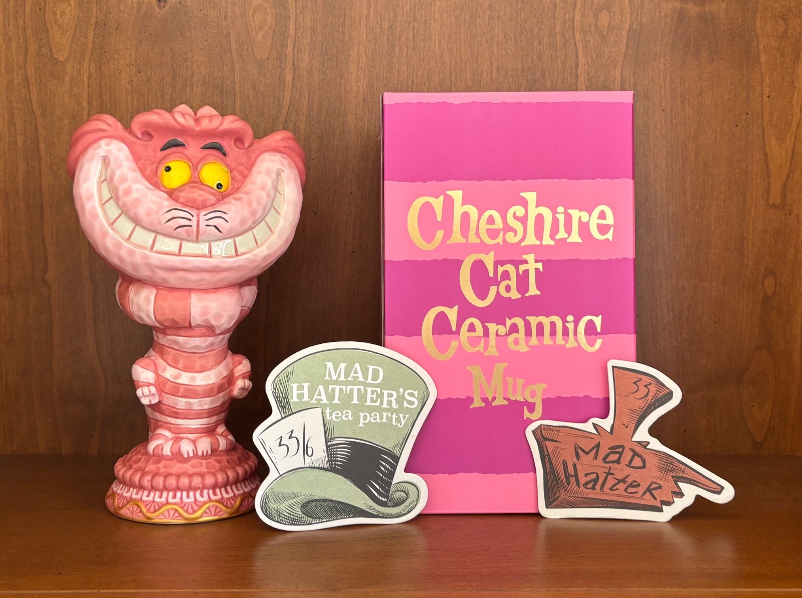 New Disneyland Club 33 Alice In Wonderland Cheshire Cat  Tiki Mug + Coasters