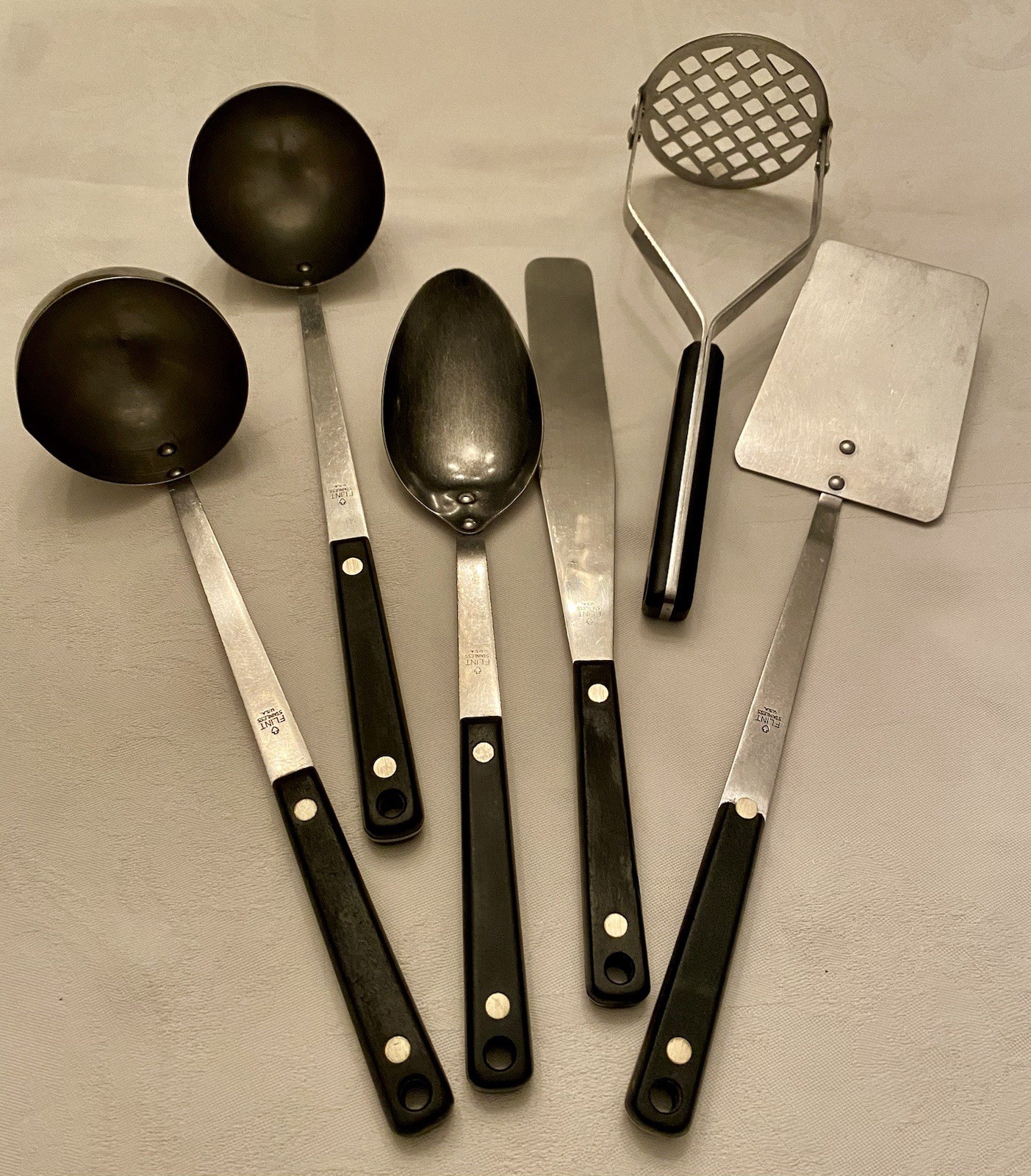 Vintage Flint Arrowhead Stainless Cooking Serving Utensils Set of 6 Black Handle
