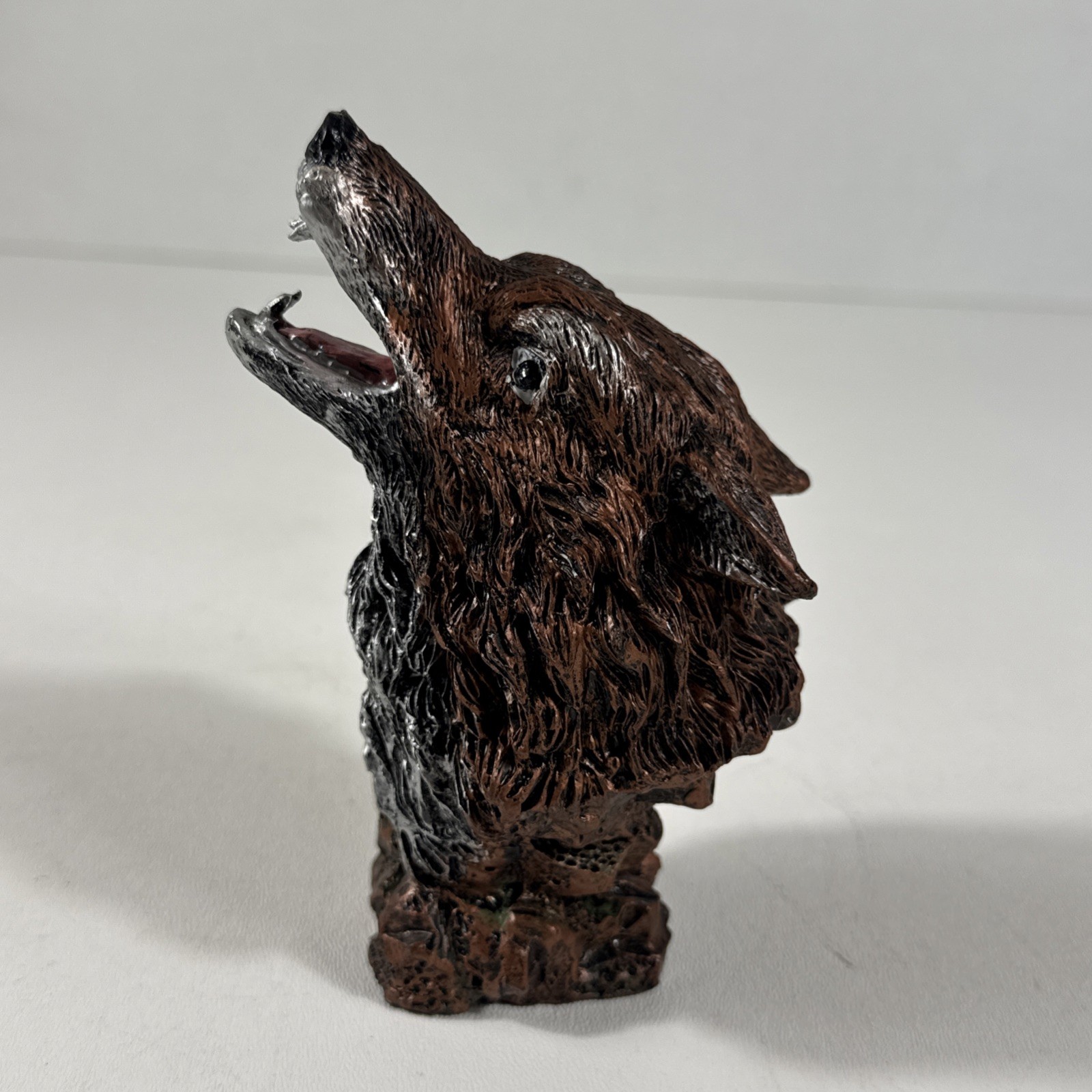 Ebros Woodlands Howling Alpha Wolf Head Bust Bronzed Resin Figurine