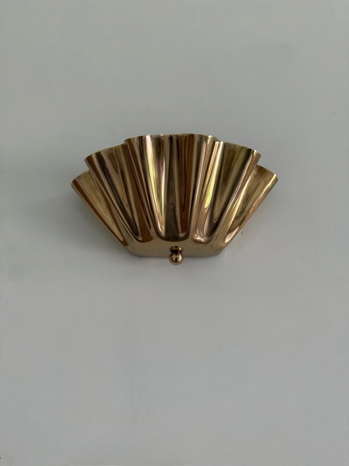 Mid-Century Brass Half Flower Wall Sconce For Bedroom, Or Patio Home Decor Mid-Century Brass Half Flower Wall Sconce For Bedroom, Or Patio Home Decor