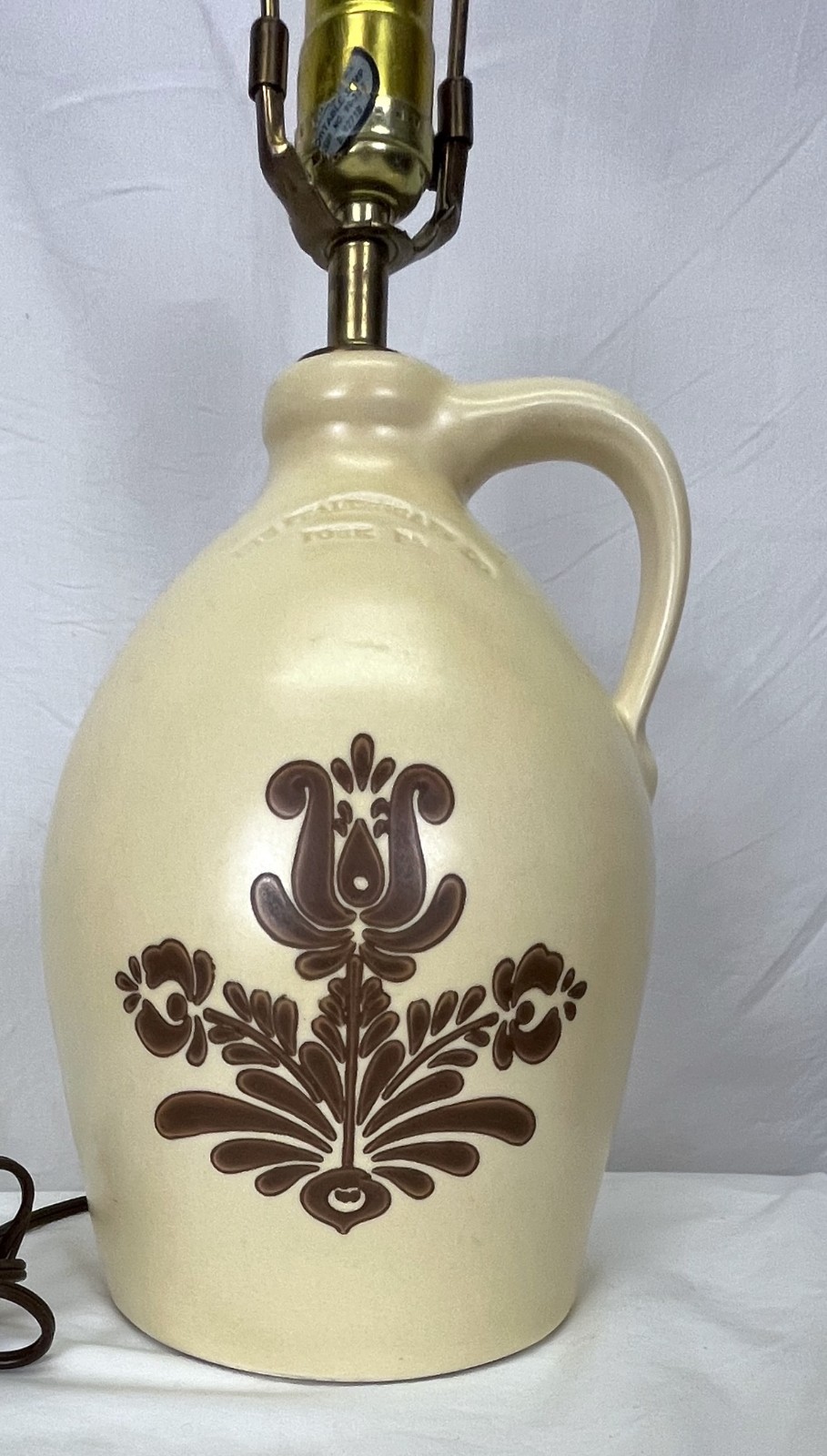 Vintage Pfaltzgraff Village Pattern Tan and Brown Jug Electric Table Lamp