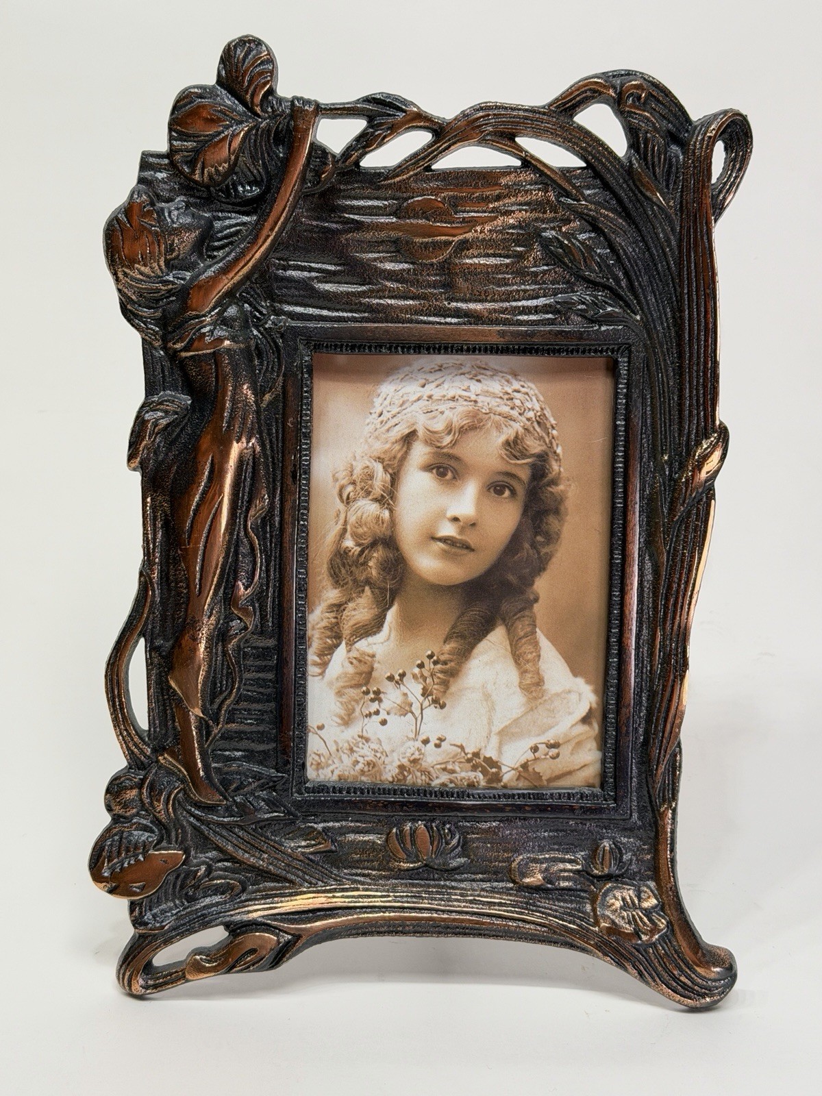 Art Nouveau Lady Picture Frame Cast Metal Bronze Finish Figural 4x6 Photo Size
