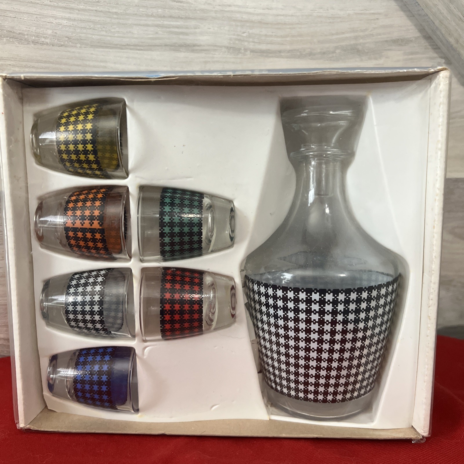 Vintage Cristal d\'Arques France Houndstooth Decanter w/ Stopper & 6 Glasses NIB