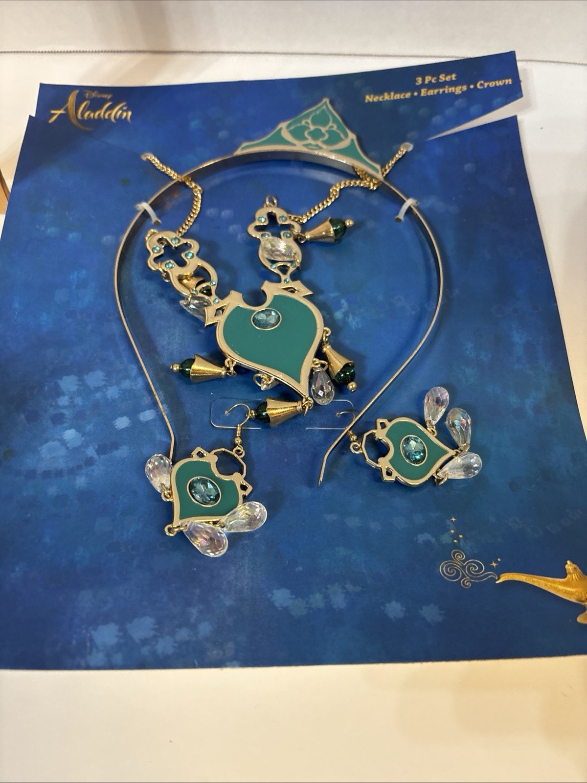 Aladdin Jasmin's 3 Piece Jewelry Set Necklace Earrings Crown New C5