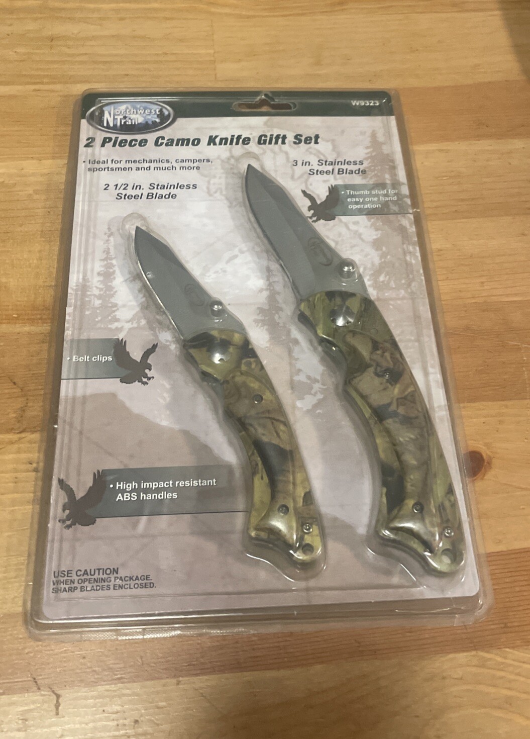2 Piece Northwest Trail Camo Knifes Gift Set