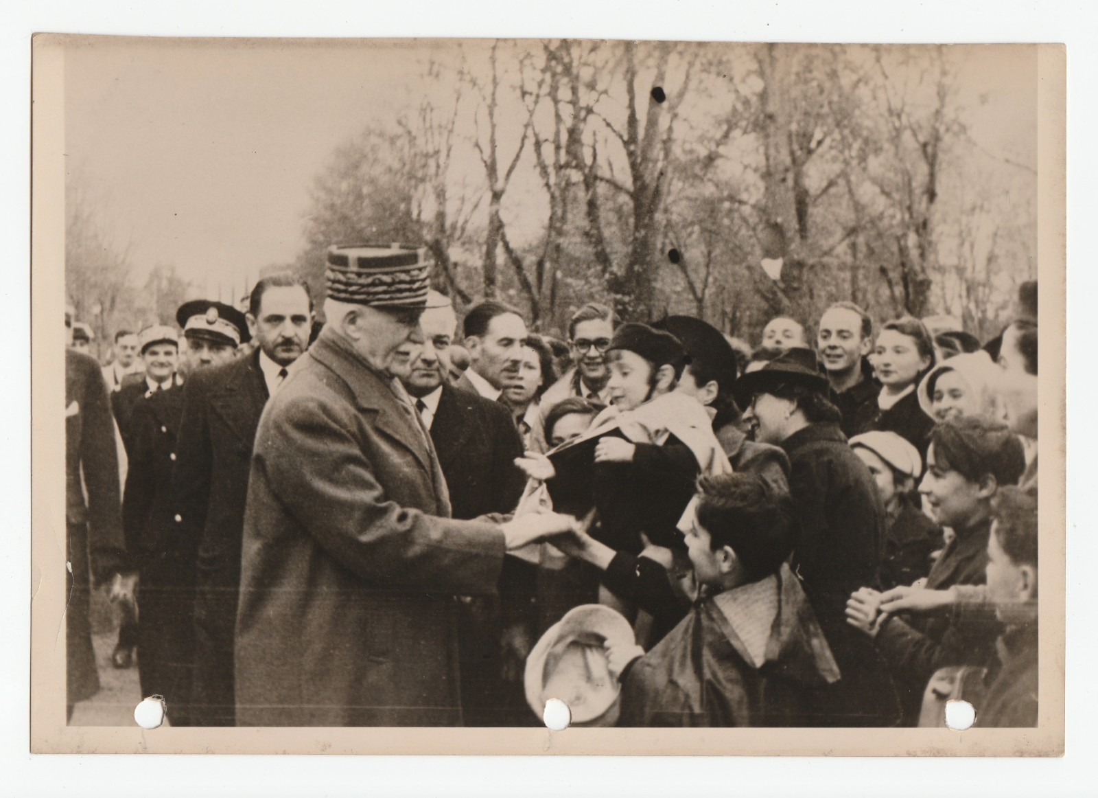 1940 Original Press Photo Toulouse France Marshal Henri Petain Greets Child