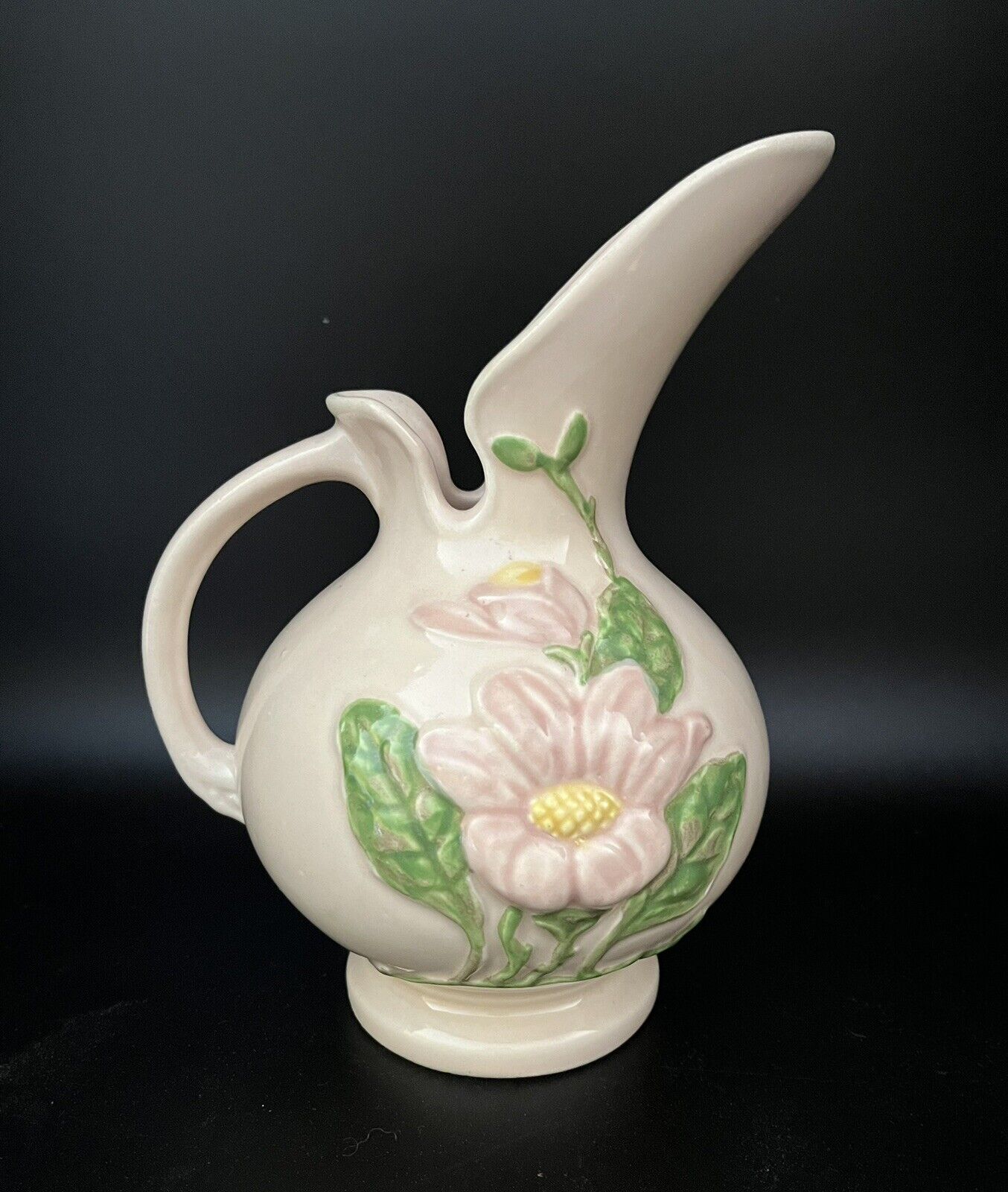 Vintage Hull Pottery Blush Pink Magnolia Pitcher Vase #H-11 USA 8.5 in. 1940\'s