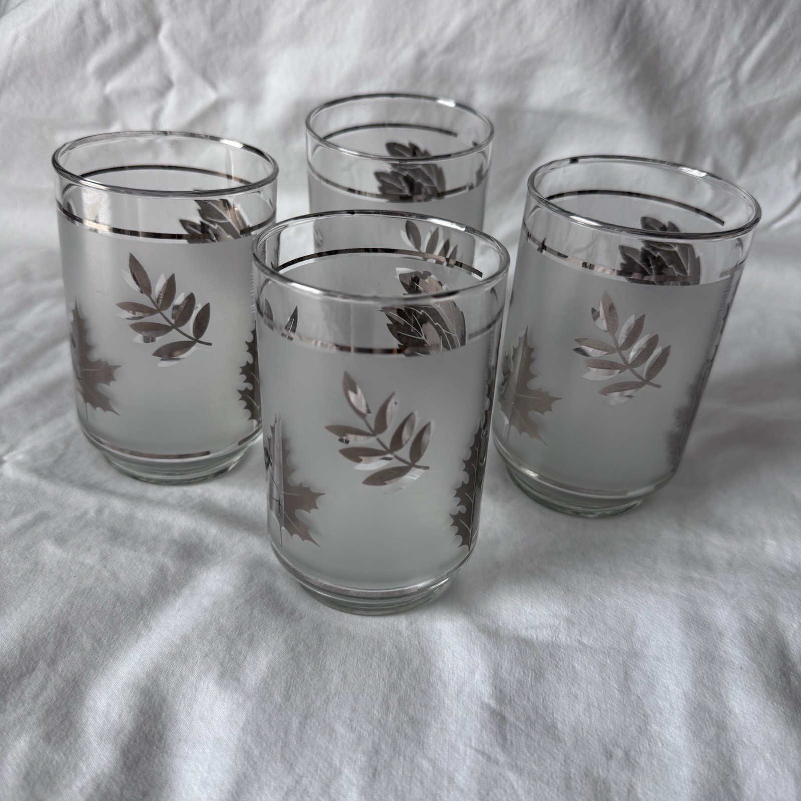 Vintage Libbey Silver Foliage Frosted Glass Tumblers Set of 4 MCM Barware 4.5\