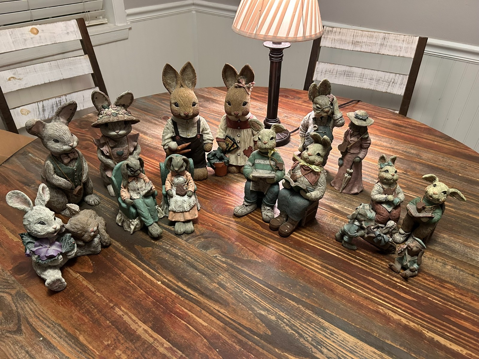 Vintage Sarah’s Attic **Lot of 15** Bunny Rabbit Figurines