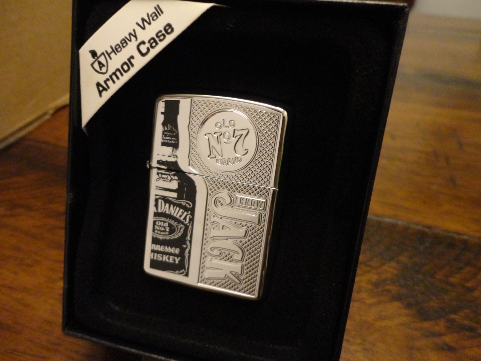 JACK DANIEL\'S LIMTED EDITION 07463/10000 ARMOR ZIPPO LIGHTER MINT IN BOX 2007