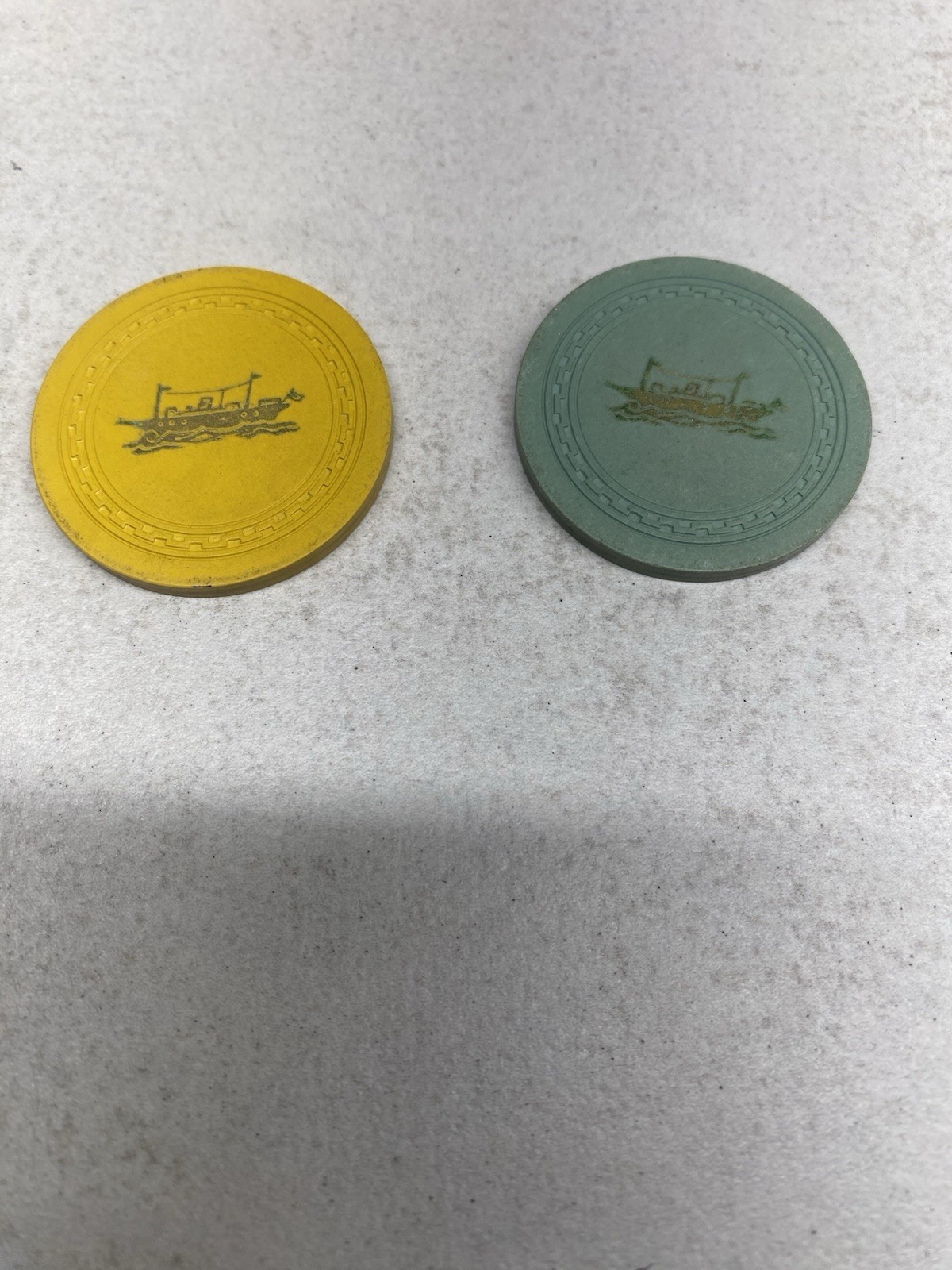 2- VINTAGE 1948 CALIF CARD ROOM CHIPS, YELLOW&GREEN YACHT CLUB SAN FRANCISCO CA