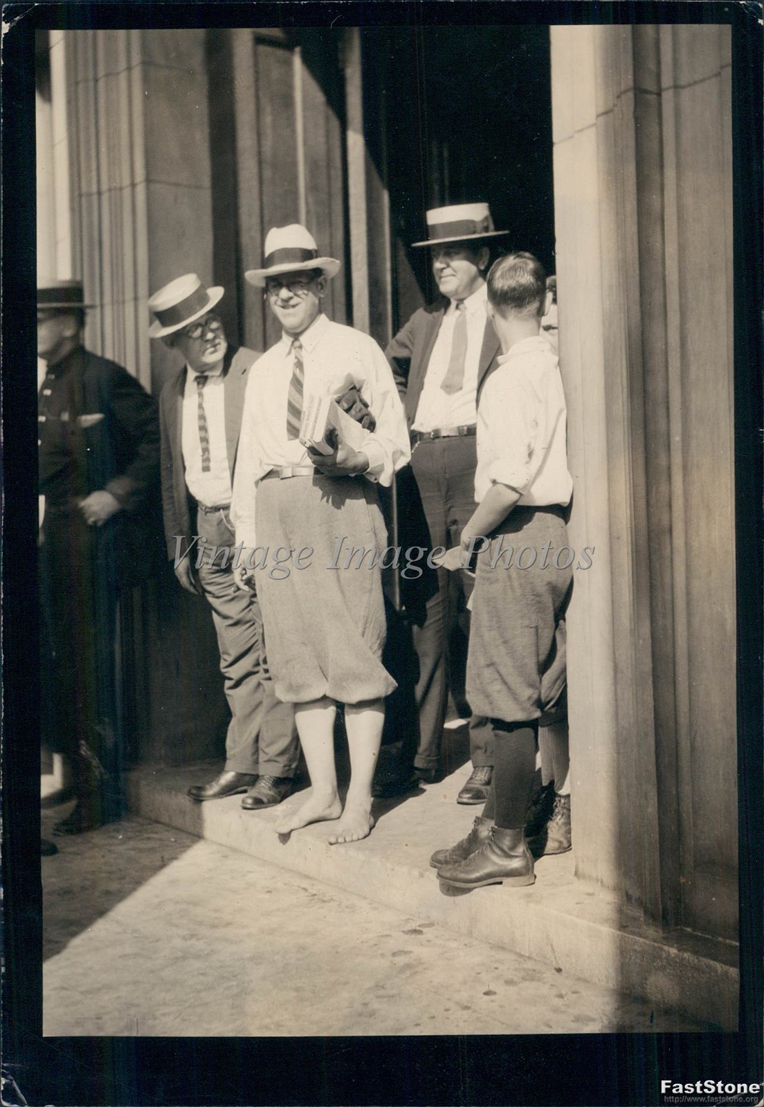 1925 August 31 Fedora Hat Standing Person Clothing Historic Vintage Photo 5x7
