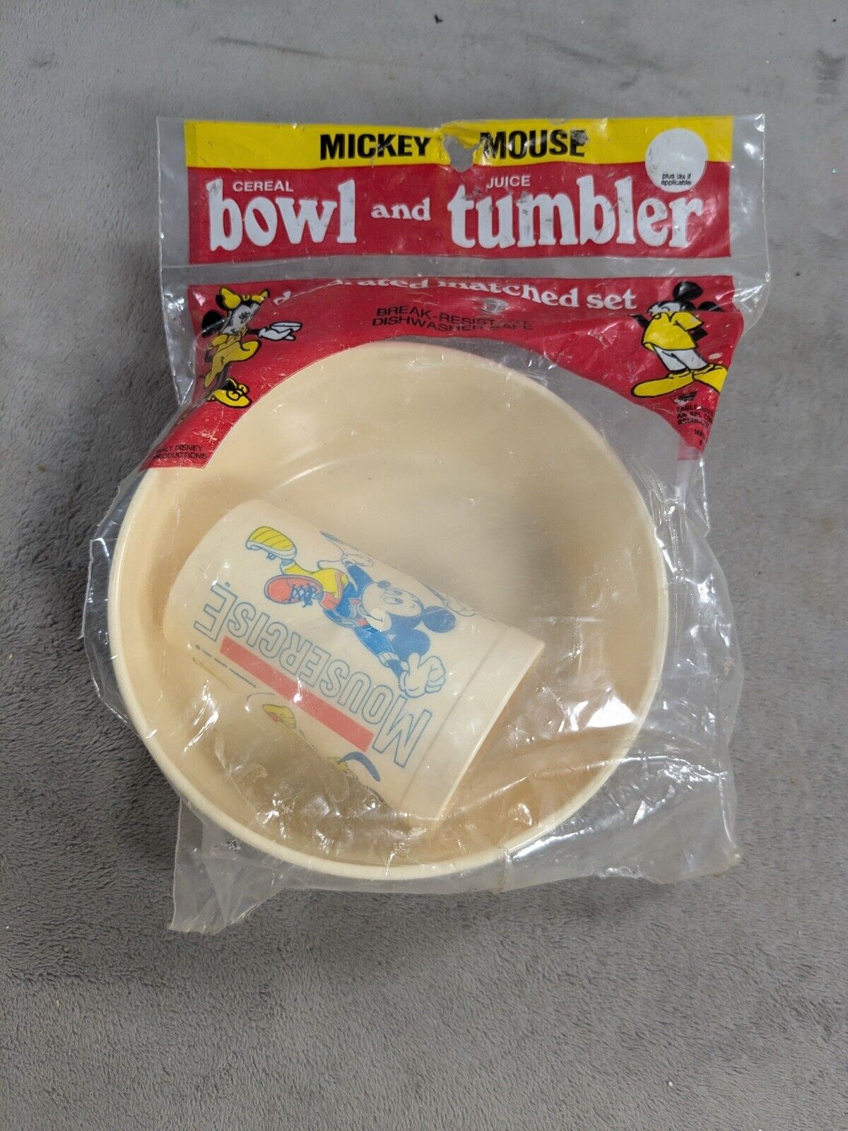 Vintage Disney Mickey Mouse Mousercise Bowl & Tumbler Sealed