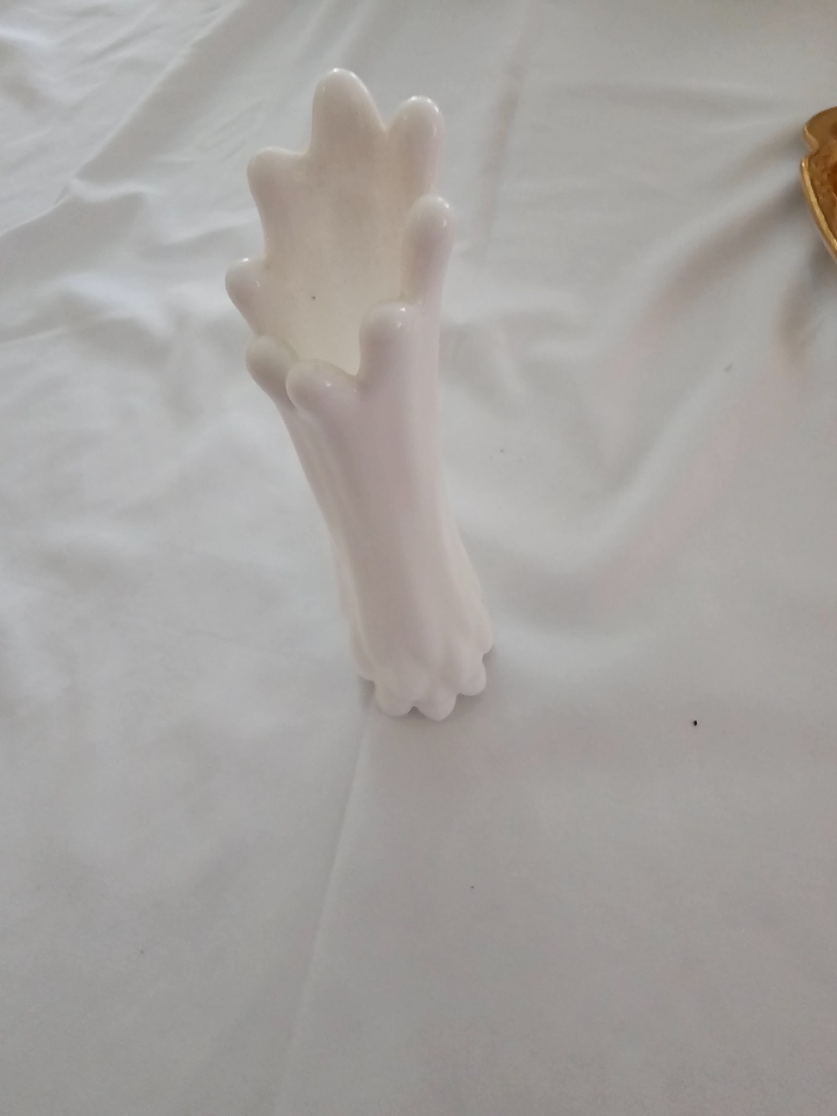 Vintage milk glass bud vase