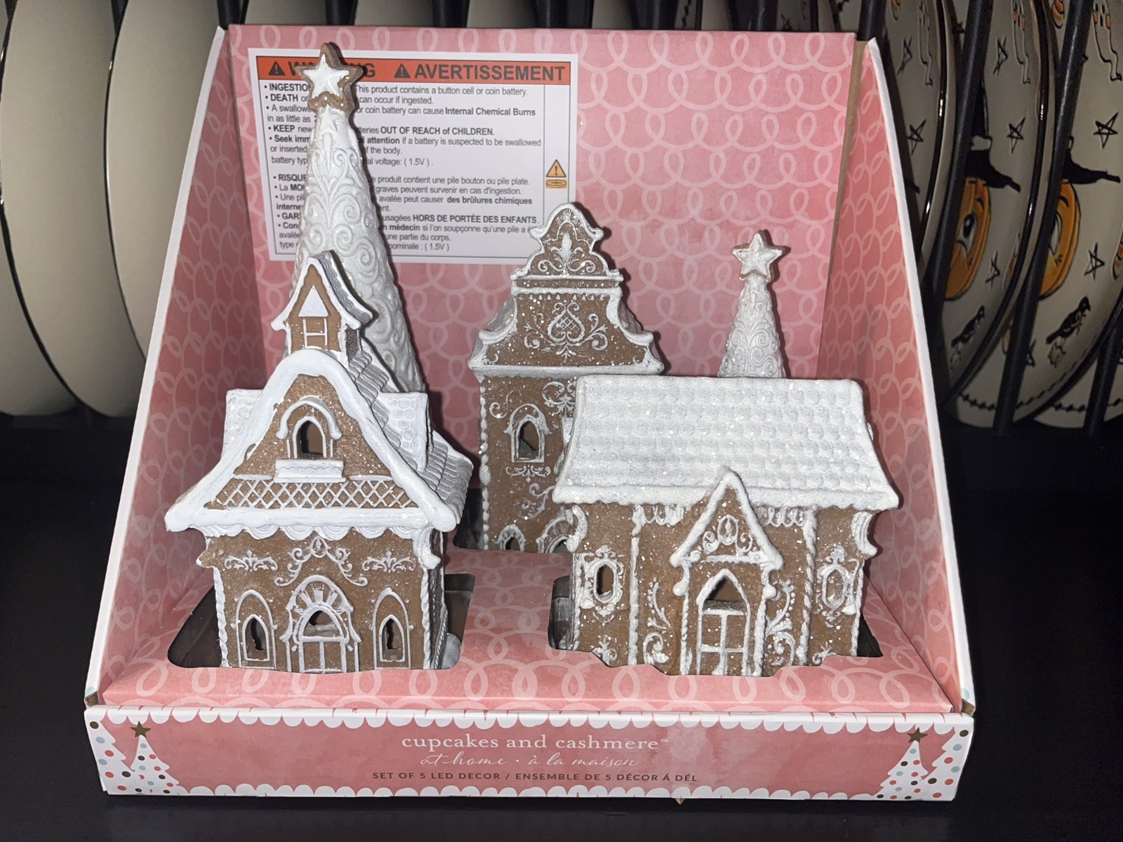 NEW Cupcakes And Cashmere Gingerbread Village Houses W/Trees Snow Set Of 5 LED