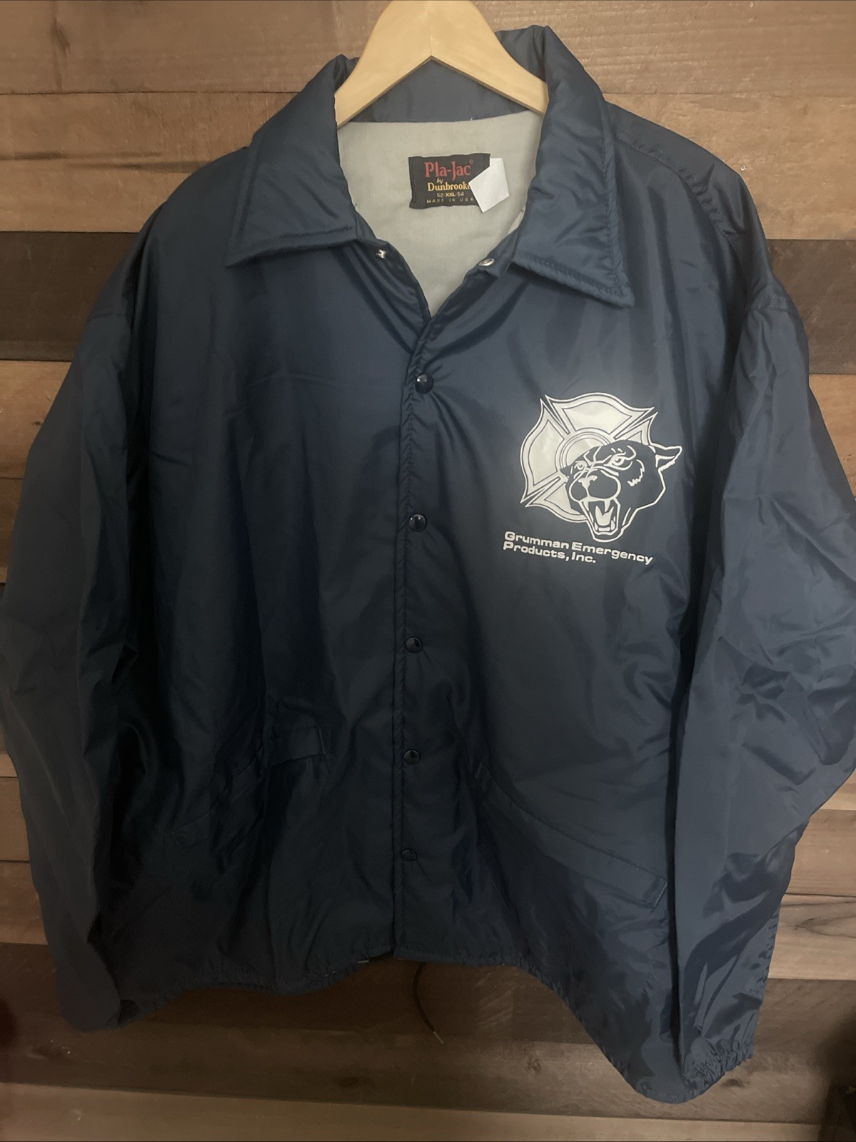 Vintage Grumman Fire Trucks Mens XXL Nylon Jacket New Market VA Fire Dunbrooke