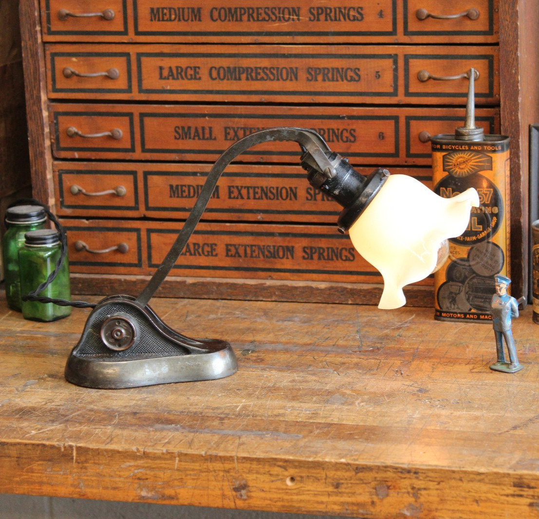 Vtg Antique Esrobert Industrial Solid Bronze Desk Lamp Light Uranium Glass Shade Vtg Antique Esrobert Industrial Solid Bronze Desk Lamp Light Uranium Glass Shade