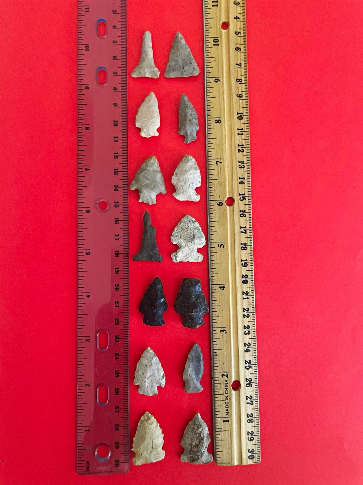 Lot of 14 Native American Stone Arrowheads from Miamisburg Ohio Lot of 14 Native American Stone Arrowheads from Miamisburg Ohio