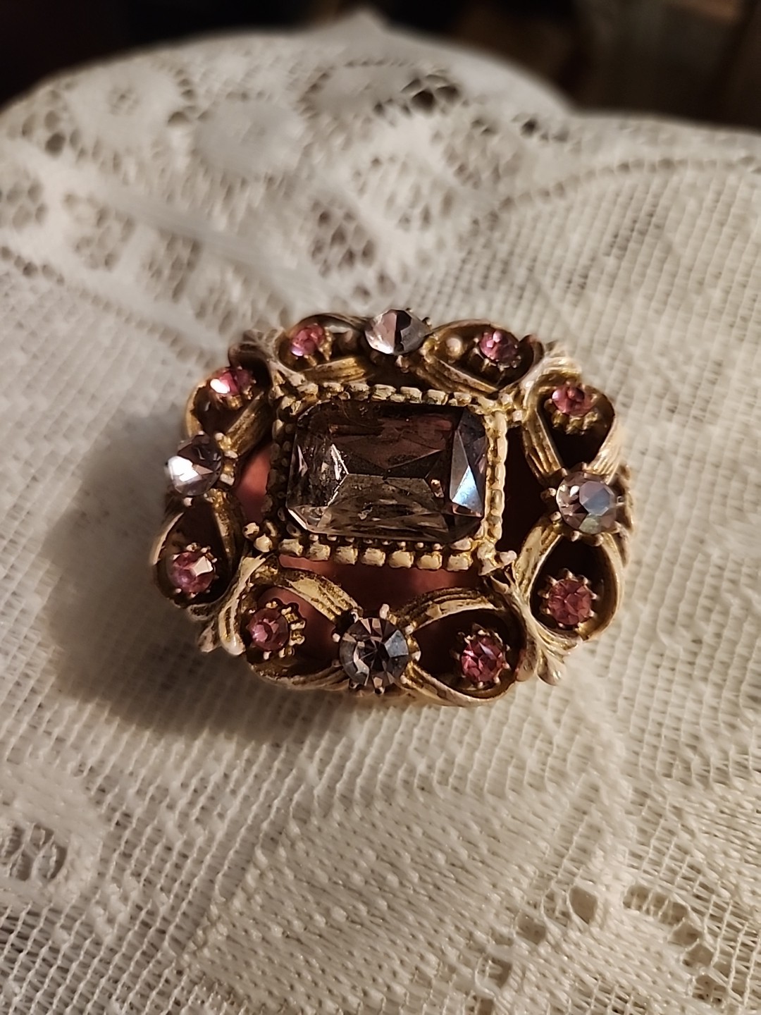Vintage Florenza Trinket Box/ Pill Box