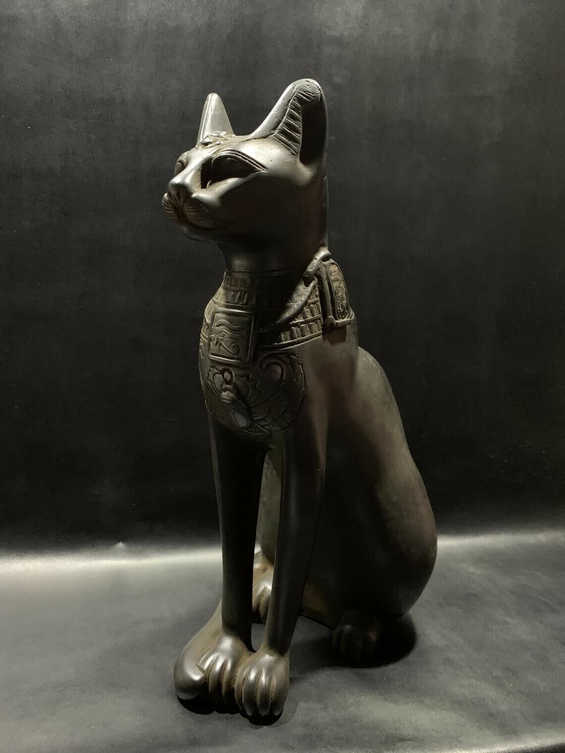 Amazing Large Ancient Egyptian Cat Bastet Goddess of protection with the scarab