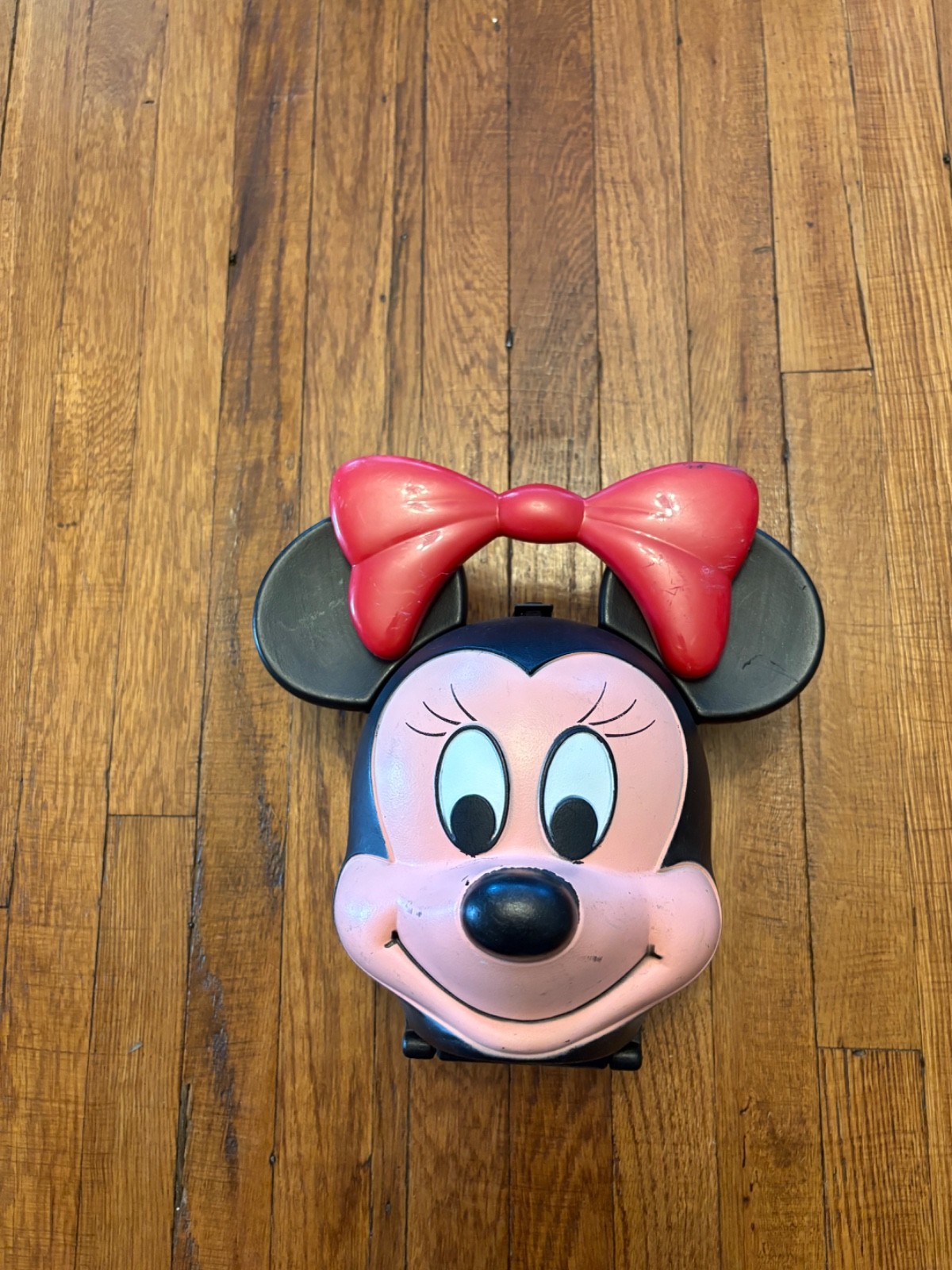 Disney Minnie Mouse Head Plastic Lunch Box by Aladdin Vintage No Thermos See Pic Disney Minnie Mouse Head Plastic Lunch Box by Aladdin Vintage No Thermos See Pic