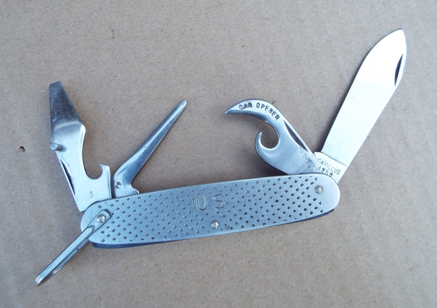 Vintage Camillus 1959 US ARMY Service Multitool Folding Knife