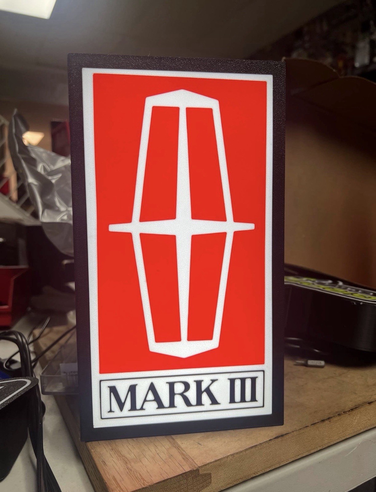 Vintage Style Lincoln mark III LED Lamp