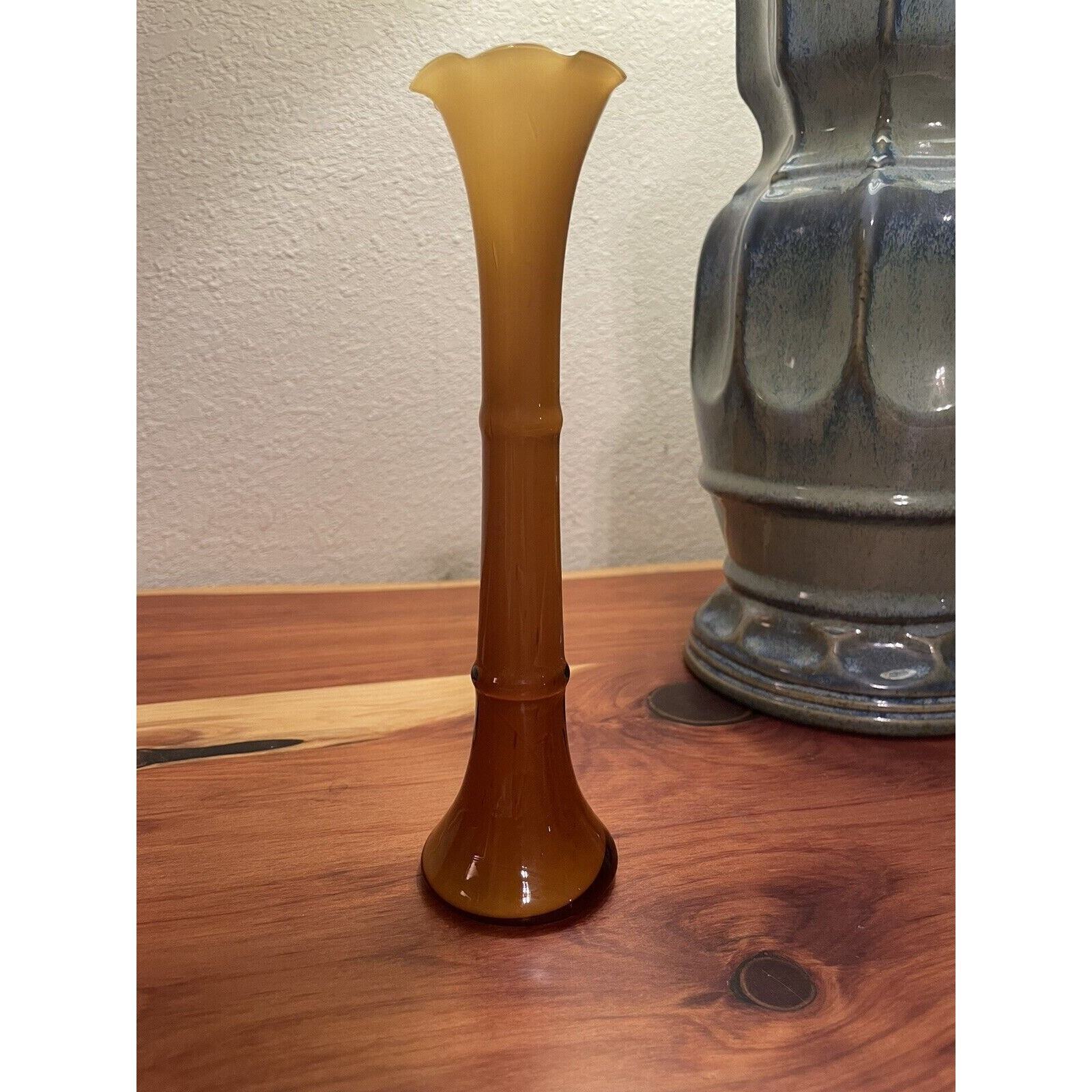 Vintage Ombre Bamboo Vase Art Glass Satin Ruffle Top 8\
