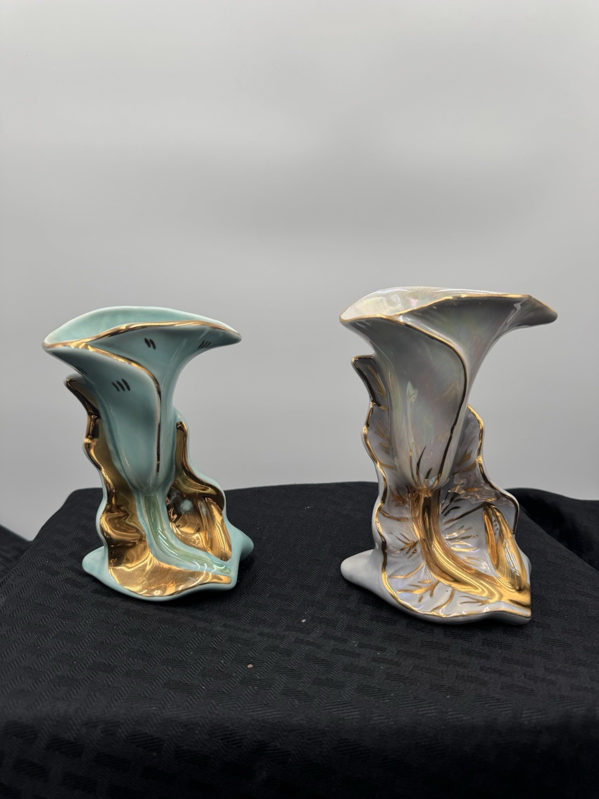 Set Of 2 KASS POTTERY USA Cali Lily Vases 1950'S / 1960'S