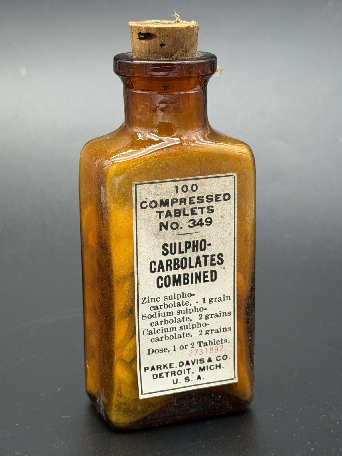 Vintage Parke Davis Sulpho-Carbolates Medicine Bottle Amber Glass Detroit Mich