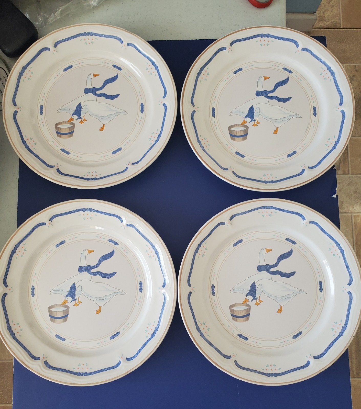 Vintage 1987 Newcor Stoneware COUNTRYSIDE Dinner Plates (4) Geese Blue  C4