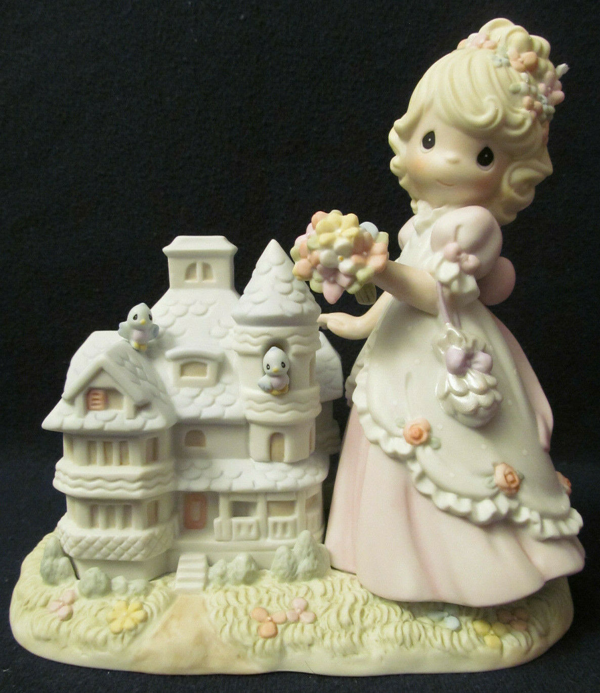 Precious Moments Chapel Exclusive Figurine # 111754 ~ Fairytales Can Come True