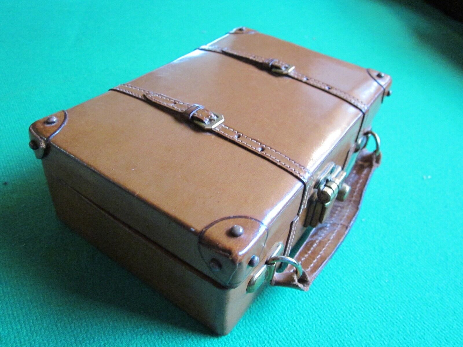 Antique British Men's Leather Accessory Case / Box