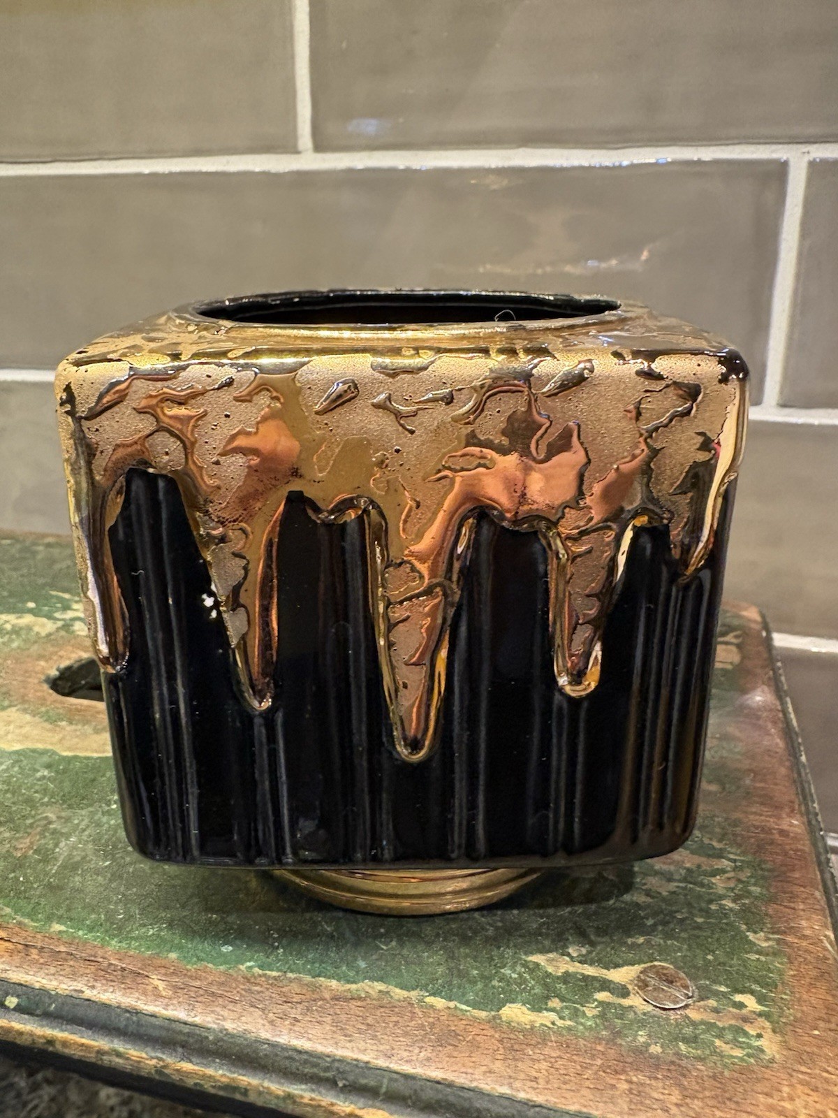 Black Weeping Gold Mcm Vase Planter Gold Base Made In USA 4x3.75” Classy Glazed