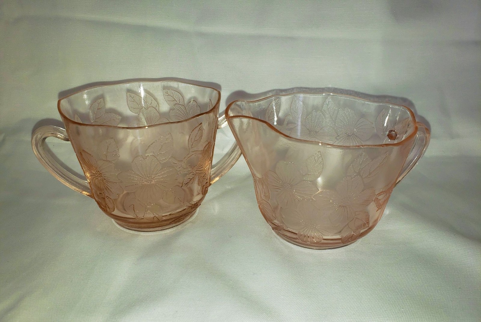 VTG Pink Depression Glass Dogwood Sugar Bowl Creamer MacBeth Evans Retro 30s
