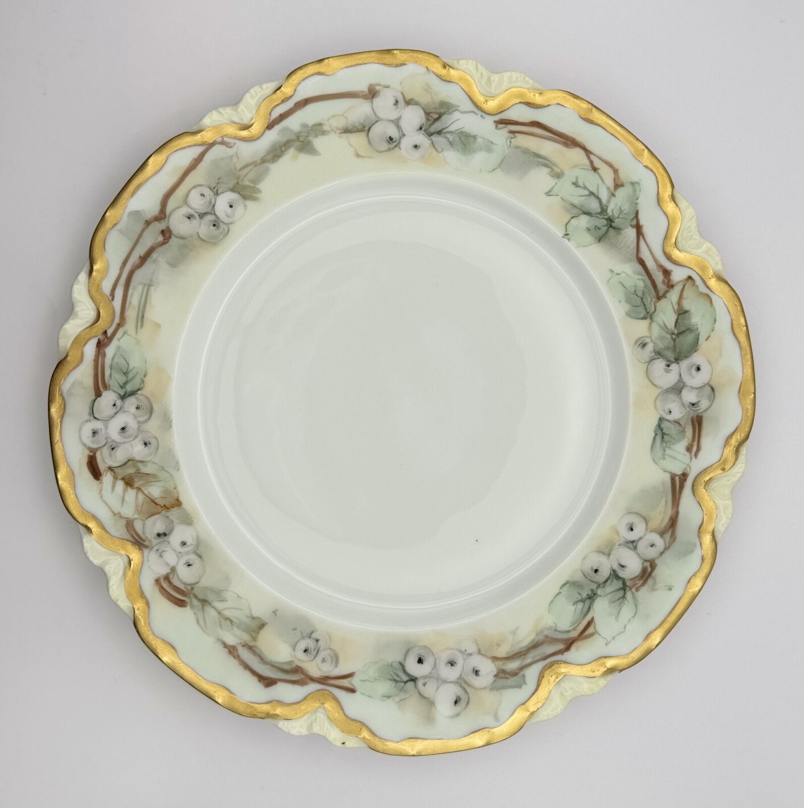 Haviland France Hand-Painted Porcelain Plate with Gold Trim and Floral Design