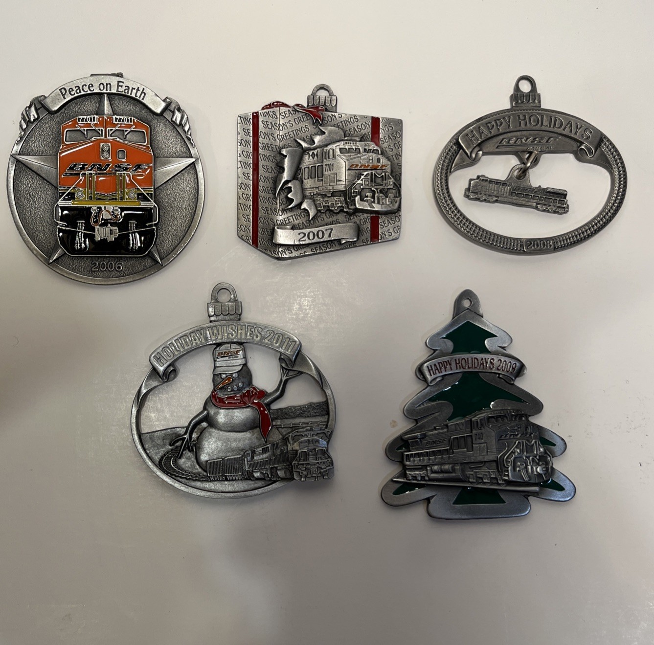 BNSF Railway Holiday Ornaments -2006-2009, 2011 Lot-5 New Mint Condition