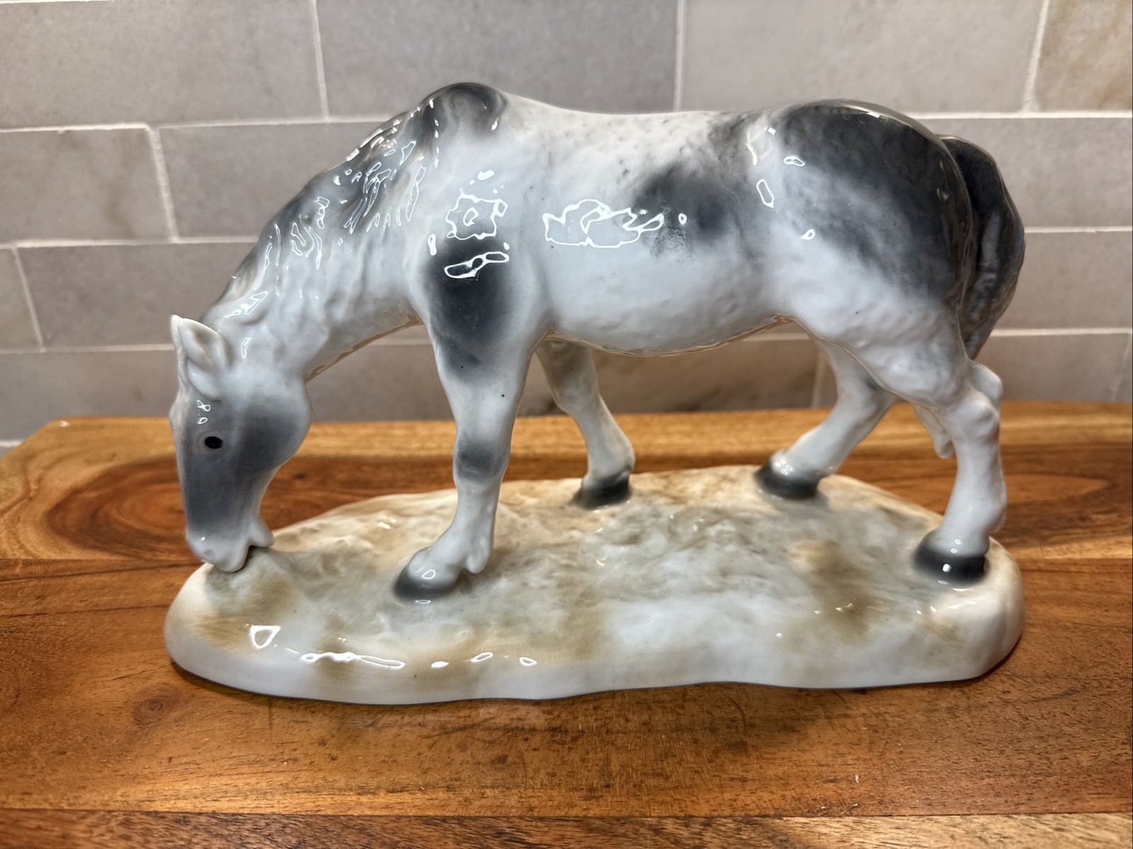 Vintage H S Unterweissbach German Porcelain Horse Grazing