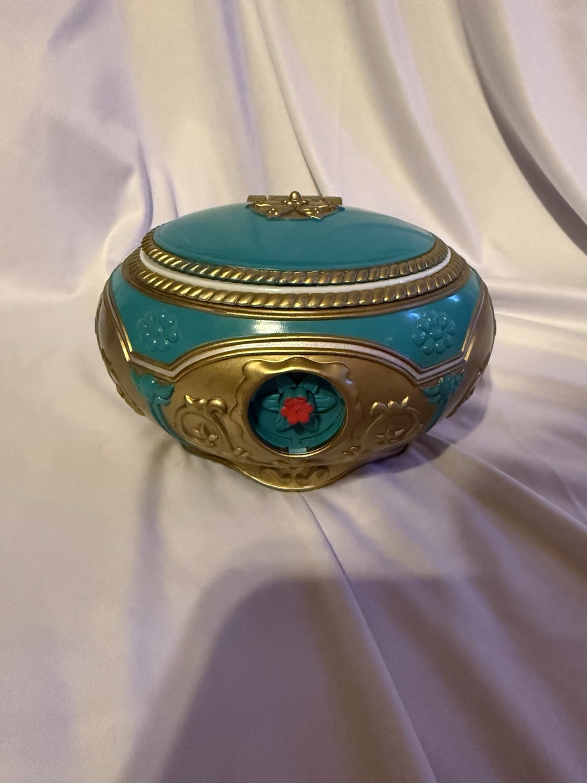 Vintage 1997 Galoob Anastasia Music Box (Once Upon a December)