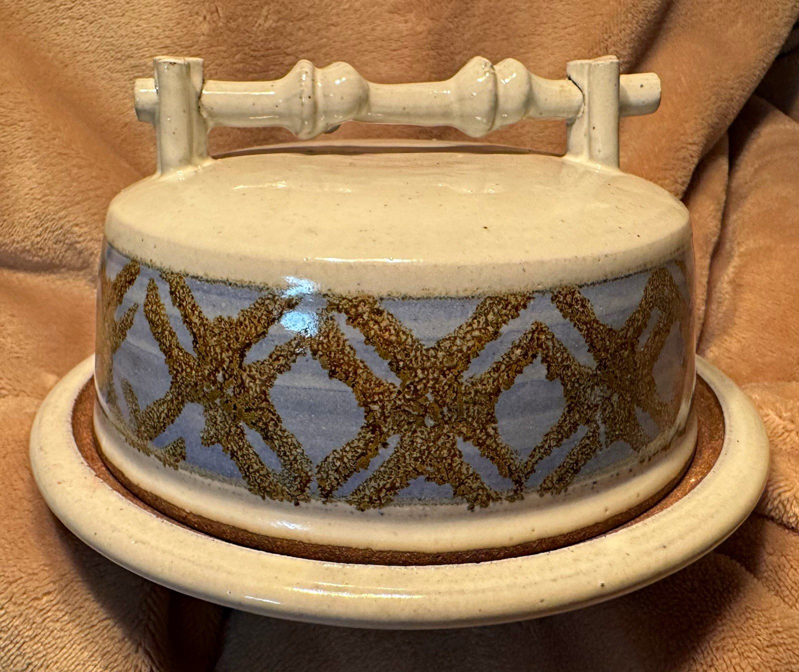 Ceramic Round Covered Dish Lid & Tray cheese butter Asian bamboo Geometric MCM