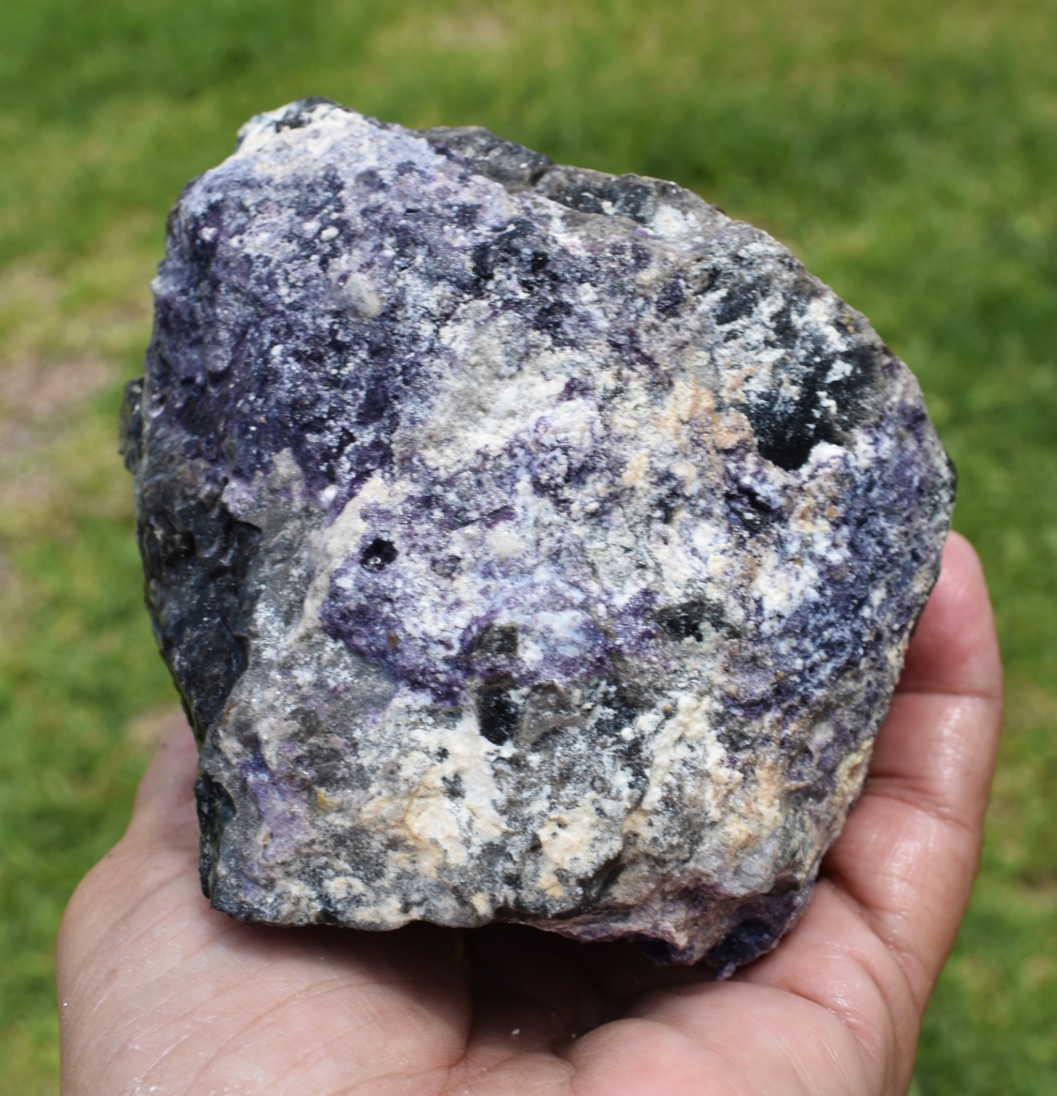 2.38 LB  OPALIZED TIFFANY STONE ROUGH, Bertrandite, FLUORITE (GGV)
