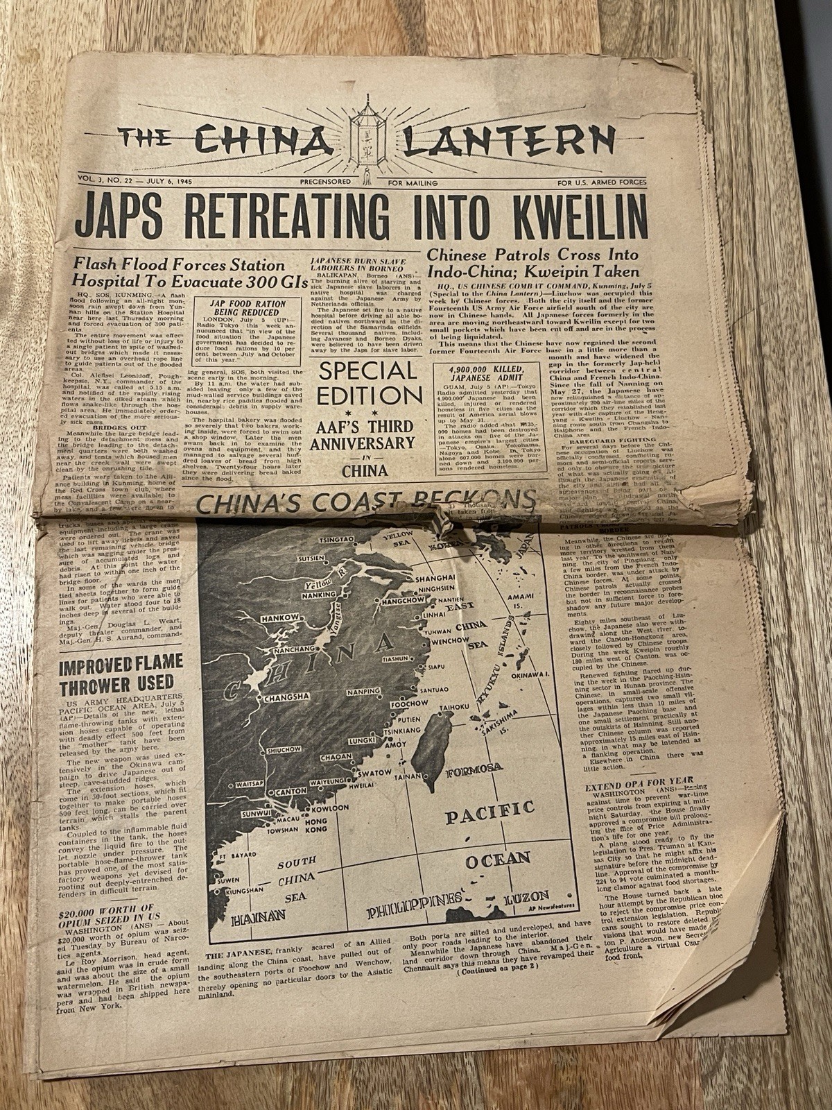 1945 July 6, WW2 THE CHINA LANTERN Japs Retreating Into Kweilin, 16p Newspaper. 1945 July 6, WW2 THE CHINA LANTERN Japs Retreating Into Kweilin, 16p Newspaper.