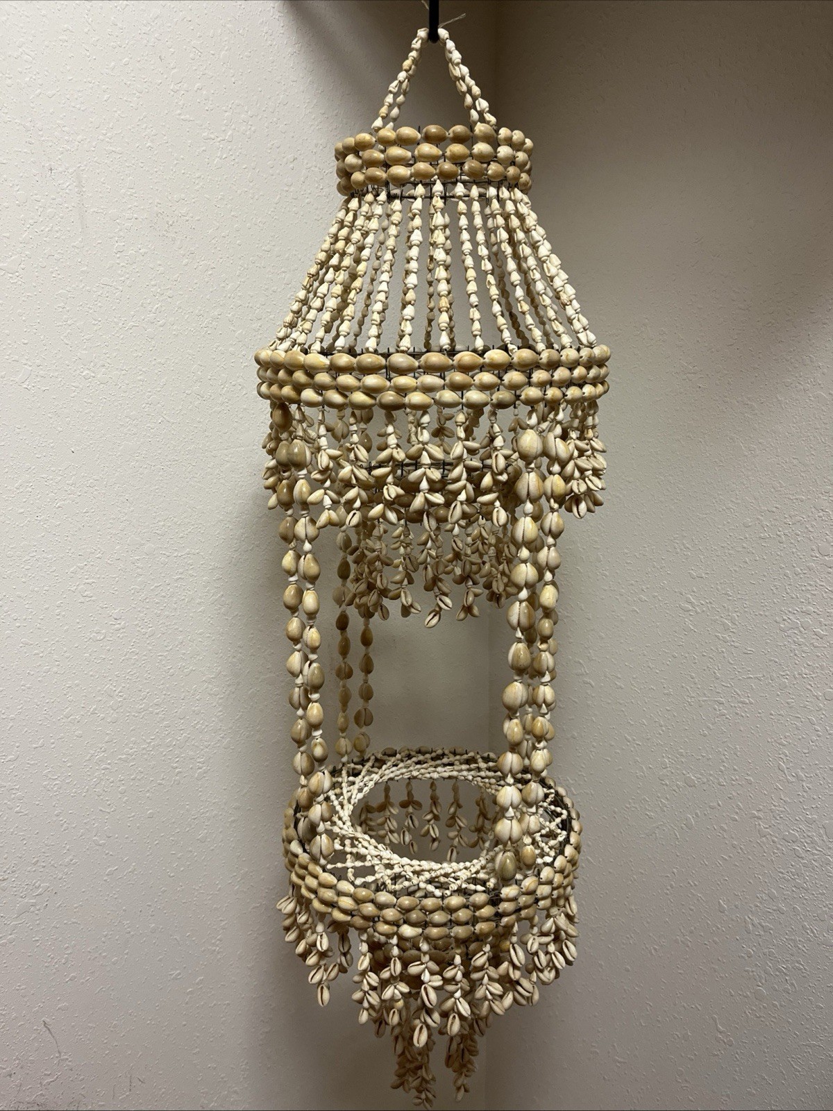 Vtg 38” Cowrie Puka Seashell Hanging Plant Holder Basket Chandelier Boho Style