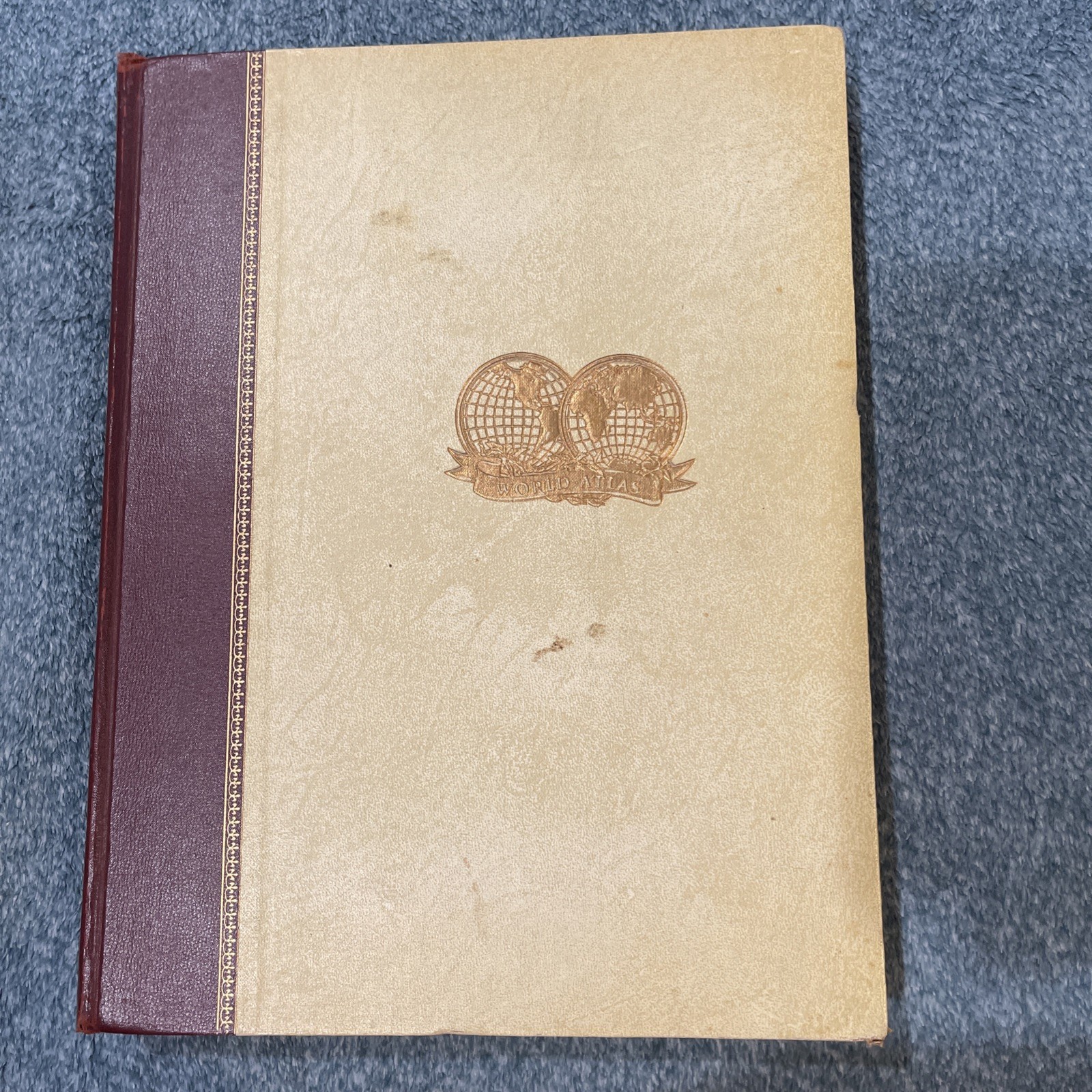 Hammond\'s World Atlas Classics Edition by C S Hammond See Pics For Condition Hammond\'s World Atlas Classics Edition by C S Hammond See Pics For Condition