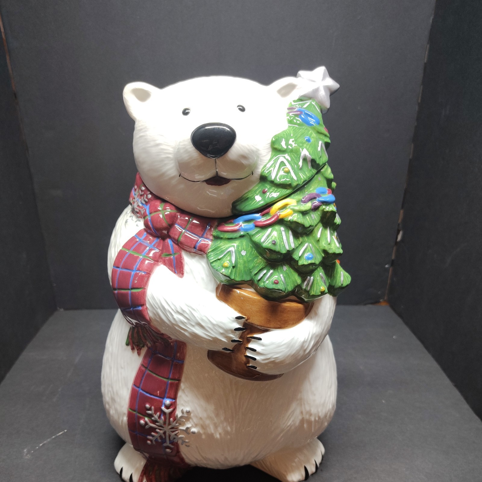 Pfaltzgraff White SNOW BEAR 13 Christmas Cookie Jar Tree 